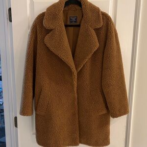 Abercrombie & Fitch oversized Brown Teddy Coat Size S